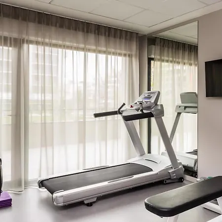 Adagio Access Colombes La Defense Aparthotel 3*