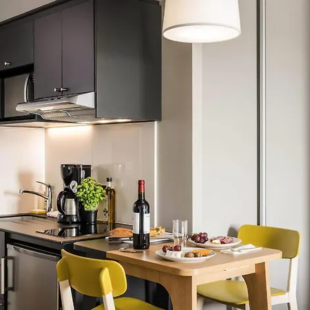 Aparthotel Adagio Access Colombes La Defense