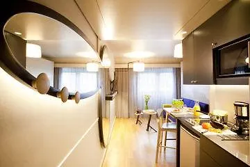 Adagio Access Colombes La Defense Aparthotel 3*