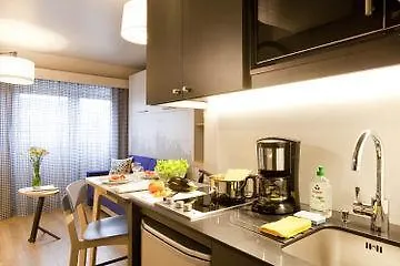 Adagio Access Colombes La Defense 3*