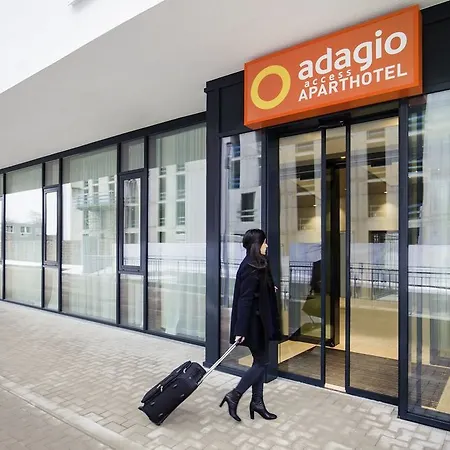 Aparthotel Adagio Access Colombes La Defense Colombes (Hauts-de-Seine)