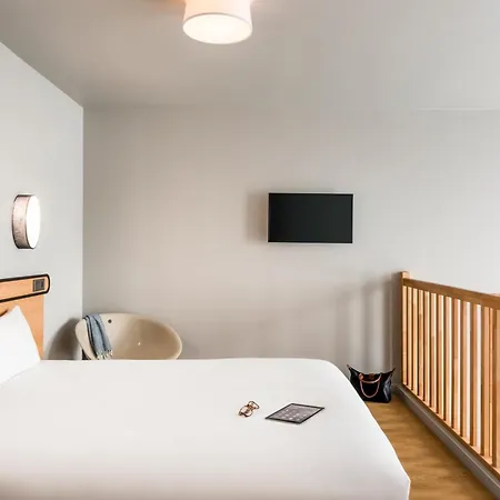Adagio Access Colombes La Defense